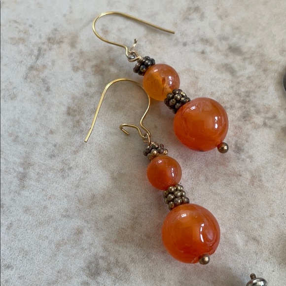 Earring bundle - Picture 3 of 5